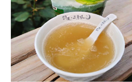春日出游，保溫杯里面放什么最好，二月風(fēng)有機野生葛根粉陪你潤養(yǎng)全程